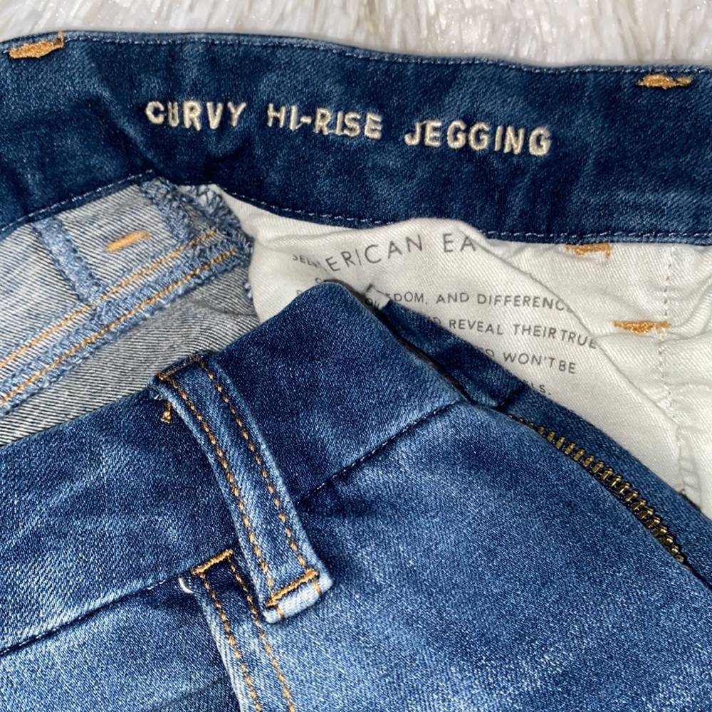 ✨AE Curvy High Rise Jegging - Picture 7 of 10